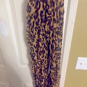 Super cute scarf for the fall/winter- End of Year Cleaning